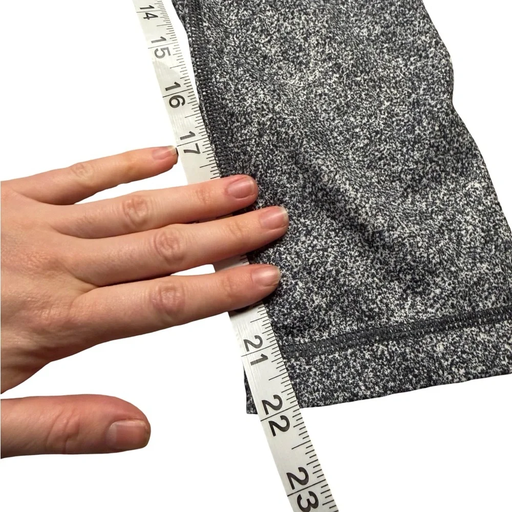 ✨🖤 Lululemon Wunder Under Hi-Rise Crop Heathered Gray Size 6 🖤✨‎